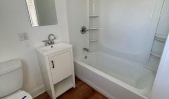 6 MARKET St, Aberdeen, MD 21001