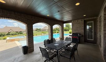 321 Bear Country Dr, Aledo, TX 76008