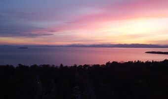 104 Lakewood Pkwy, Burlington, VT 05408
