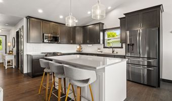 5078 N MILKWEED Trl, Appleton, WI 54913