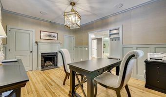 574 Newberry St SW, Aiken, SC 29801