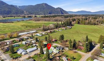 116 W 2nd Ave, Clark Fork, ID 83811