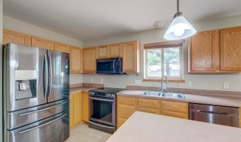 1406 Dewberry Dr, Madison, WI 53719