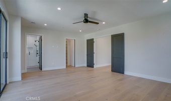 6250 Lindley Ave, Encino, CA 91316
