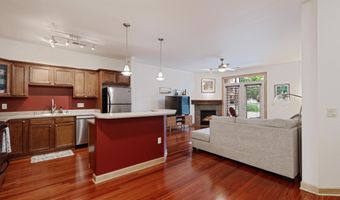 8253 Mayo Dr 103, Madison, WI 53719