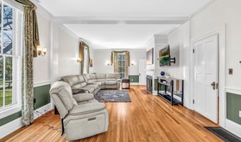 840 Broadway, Bangor, ME 04401