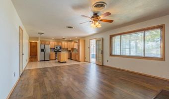 1907 Scenic Dr, Alamogordo, NM 88310