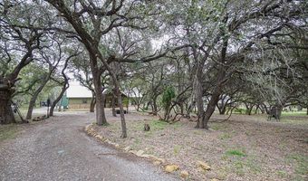 719 Falling Leaves, Adkins, TX 78101