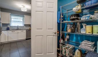 3108 N Markwell Ave, Bethany, OK 73008