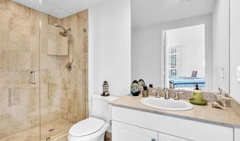 3370 Hidden Bay Dr 1002, Aventura, FL 33180