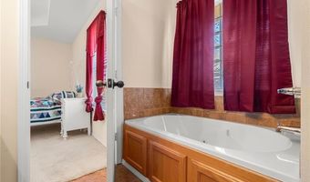 437 Riley Dr, Alma, AR 72921