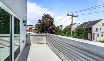 308 FOUNTAIN St, Philadelphia, PA 19128