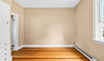 1476 Plainfield Pike, Cranston, RI 02920