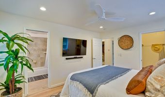 851 Burns Ave, Aptos, CA 95003
