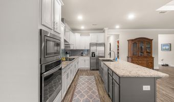 7004 Glen Eagle Dr, Biloxi, MS 39532