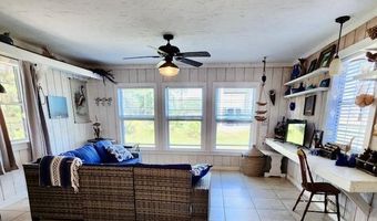 16 Pelican St, Alligator Point, FL 32346