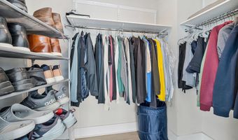 88 V St SW 201, Washington, DC 20024