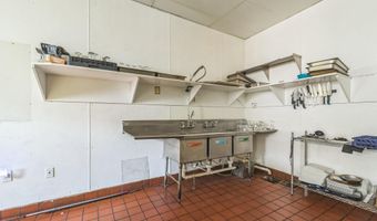 518 CHARLES N, Baltimore, MD 21201