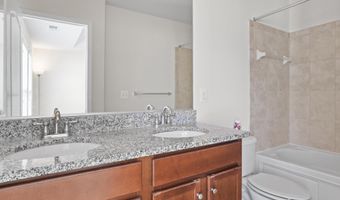 43381 RICKENBACKER Sq, Ashburn, VA 20147