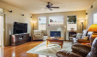 5423 HUMMINGBIRD Ln NW, Albuquerque, NM 87120