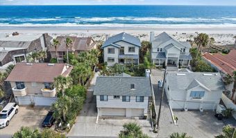 1879 BEACH Ave, Atlantic Beach, FL 32233