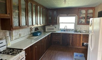 132 E Cedar Road Rd, Capitan, NM 88316