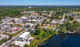 514 LAKE SUMNER Dr, Groveland, FL 34736