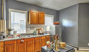10 Westcott Ave 1, Boston, MA 02124