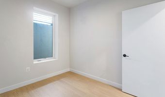 733 8TH St SE 02, Washington, DC 20003