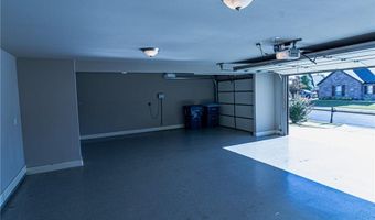 702 SE Eaton St, Bentonville, AR 72712