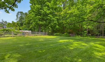 1006 King Rd, Cheshire, CT 06410