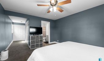 1409 S Splitrock Blvd, Brandon, SD 57005