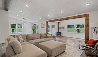 3000 Sales Rd, Belgrade, MT 59714