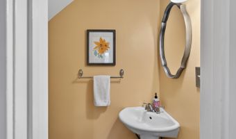 571 Providence St, Albany, NY 12208