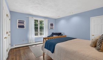 3 Newman Hill Dr, Andover, MA 01810