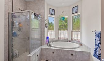 10240 E Howard Rd, Athol, ID 83801