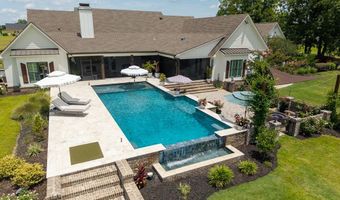 173 Circlestone Dr, Adel, GA 31620