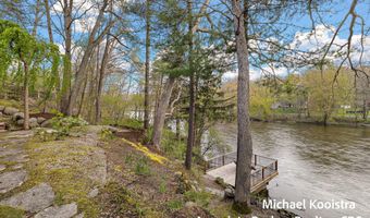 7320 Valhalla Dr SE, Alto, MI 49302