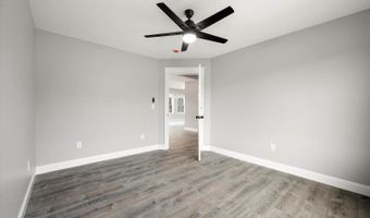 673 Streamside Ave, Hermon, ME 04401