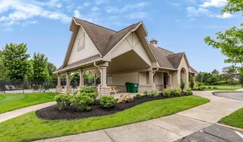 4380 Nottinghill Dr, Avon, IN 46123