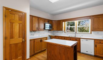 112 S Rosemary Ave, Andrews, SC 29510