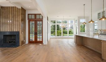 14 Red Knot Rd, Bluffton, SC 29910