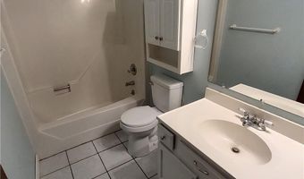 219 Brentwood Dr, Advance, NC 27006