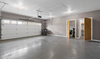 328 Ruhe Ln, Box Elder, SD 57719
