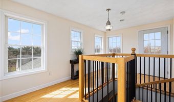 14 Hulls Ct, Jamestown, RI 02835