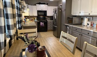 400 S 7th St, Akron, IA 51001