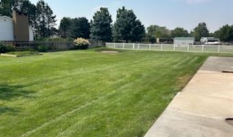 184 S 1st St W, Cowley, WY 82420