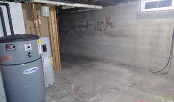 940 Gage St, Bennington, VT 05201