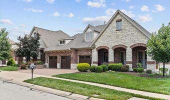 324 Meadowbrook Country Club Est, Ballwin, MO 63011