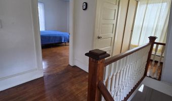 29 Princeton St, Bangor, ME 04401